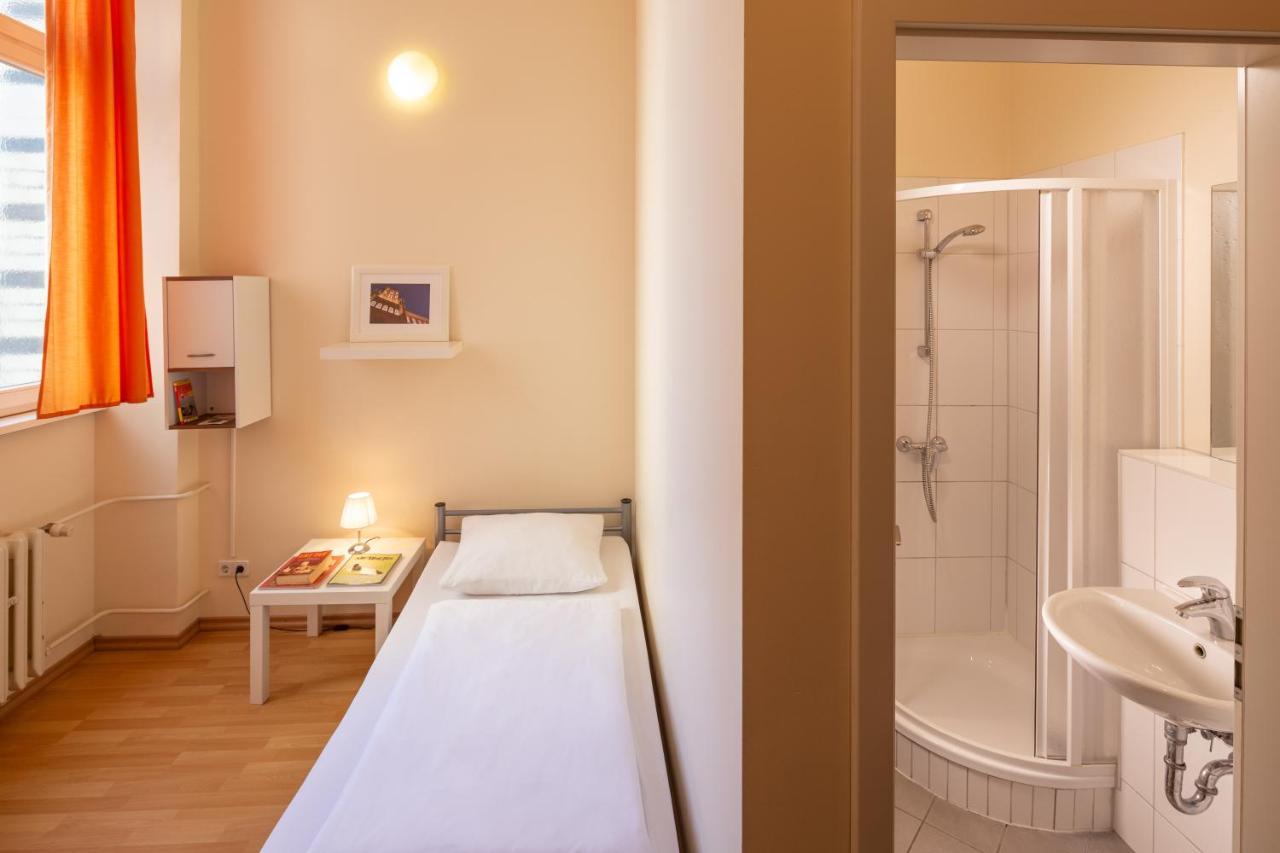 All In Hostel Berlin Ngoại thất bức ảnh
